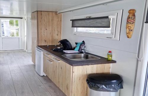 Naarderbos Boat Rental | Water Lodge in Naarden with Marina Views