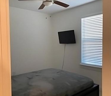 Canyon Lake Apartment | Water Oak lane