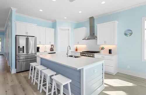 Gulf Shores House | Water Oaks Lagoon House - Newly Built! Lagoon Front Paradise, Private Dock
