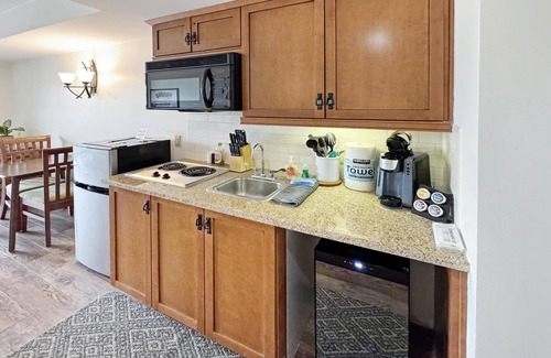 Vernon Condo | Water Park (Next Door) Pool Hot Tubs Sauna Gym Distant Mountain Views #241