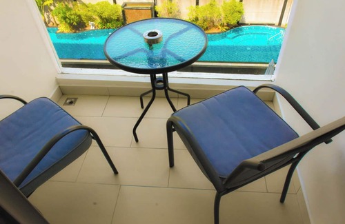Jomtien Condo | Water Park Premium Pool View Super Wi-fi 5G ★