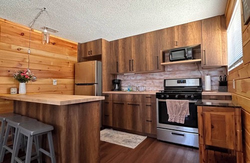 Wellston Cabin | Water Rafts + Trails - North Star by Janix Escapes.
