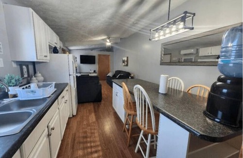 McArthur Apartment | Water's Edge Apartment