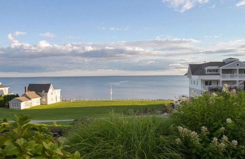 Westbrook Center House | Water's Edge Resort and spa w indoor and outdoor pool and beach. Condo Sleeps 6