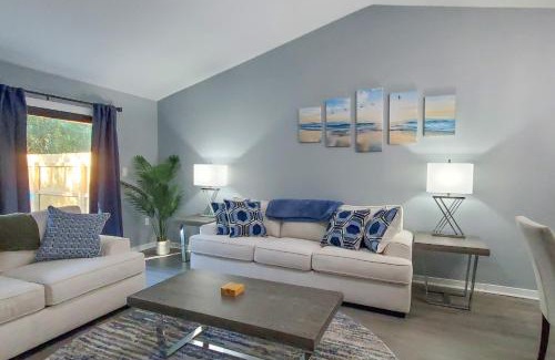 Navarre House | Water Street Beauty