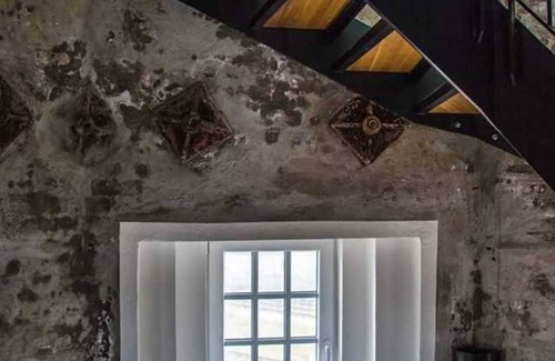 Niebuell Apartment | Water tower - tower room