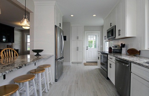 Newport House | Water View 6-Bedroom Colonial, Hedgegate of Newport, nPerfect for Large Groupsn