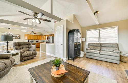 Albany House | Water-View Deck Home on Dale Hollow Lake