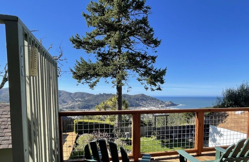 Linda Mar House | Water View Vacation Home, child and pet friendly