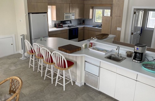 Groton Long Point House | Water views, work/live, 5BD/2.5BA, Pets Welcome in Groton long Point!