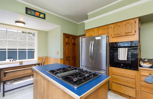 Eureka House | Water Wheel Victorian- 4BR