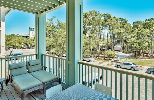 Beach District Condo | Watercolor by Dune Vacation Rentals - Beach District