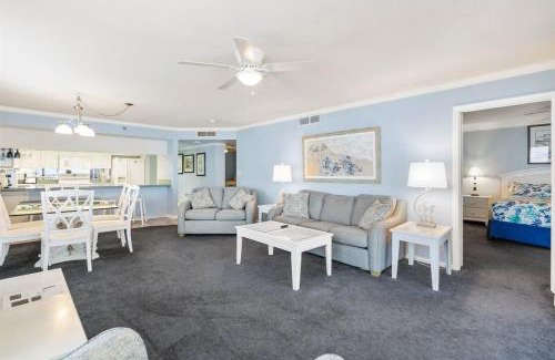 Biltmore Beach Apartment | Watercrest 1509 - Sleeps 8 Amazing sunsets