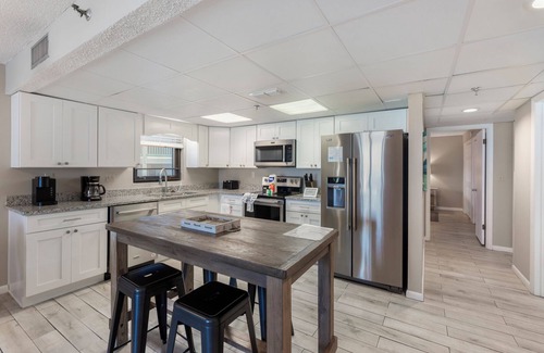 Lower Grand Lagoon Condo | Watercrest 210- Sleeps 12 - Free Beach Chairs!