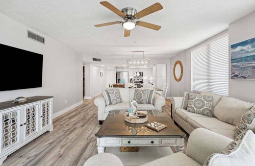 Biltmore Beach Condo | Watercrest 902 - Ocean Pearl Retreat - Free Beach Chairs!