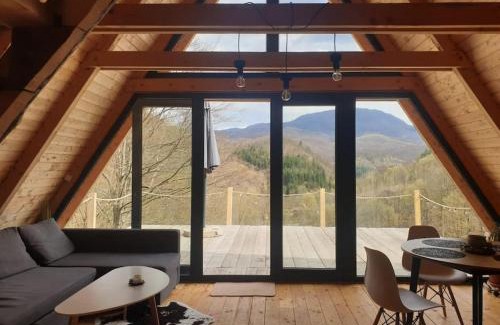 Firiza Ski Chalet | Waterfall A Frame, Maramures