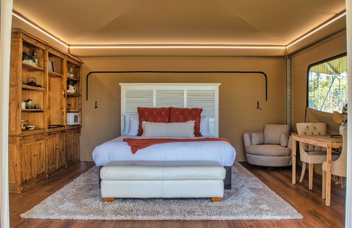 Kulnura House | Waterfall Springs Retreat and Wildlife Sanctuary