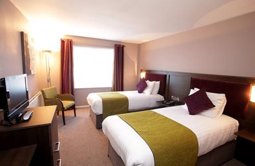 Londonderry Hotel | Waterfoot Hotel