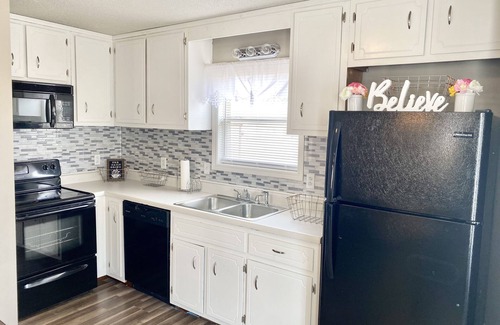 Oak Grove House | Waterford House~2min>POST/Casino~KINGbed/Sleeps7