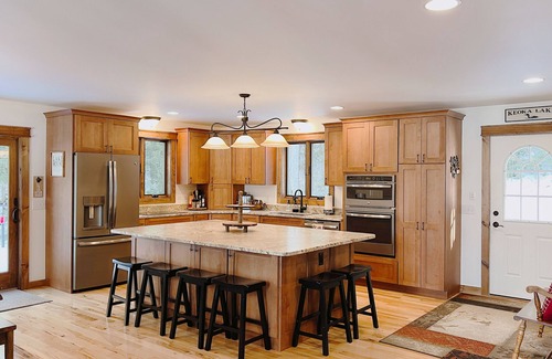 Waterford House | Waterford Lakefront Home on Keoka Lake, 4BD/3BA w/pool table