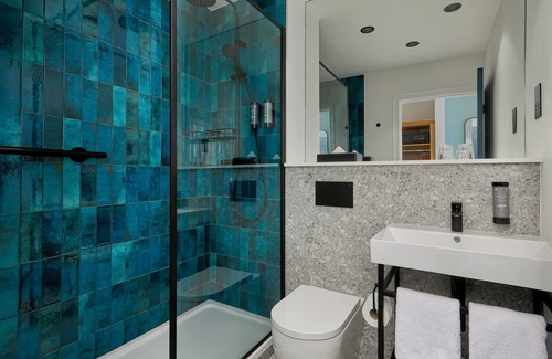 Waterford Hotel | Waterford Marina Hotel