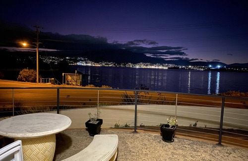 Howrah House | Waterfront 3 Bedroom House 10 min From Hobart