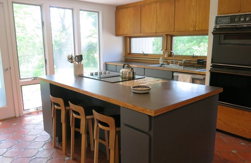 Chilmark House | Waterfront, 4-bed/4-bath Contemporary on Menemsha Pond with Private Beach & A/C