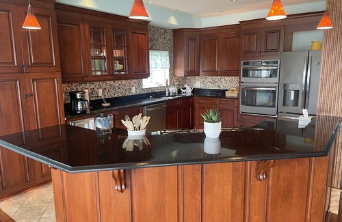 Grasonville House | Waterfront 4 BR home with private pier and boat dock