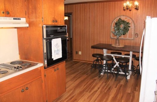 Karnack House | Waterfront 5 Bedroom