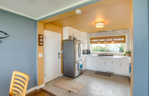Algoma House | Waterfront Algoma Vacation Rental on Lake Michigan