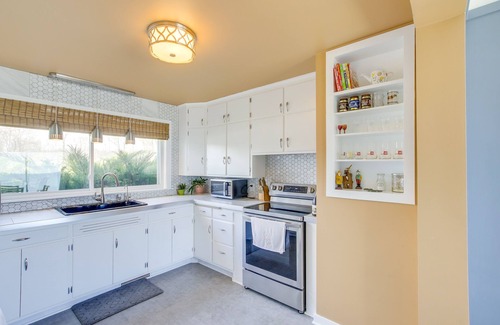 Algoma House | Waterfront Algoma Vacation Rental on Lake Michigan