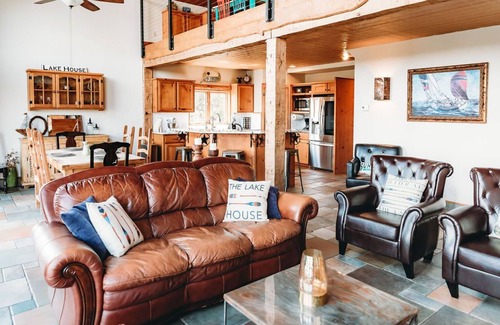 Lakewood Estates House | Waterfront, Amazing Views Lake Travis Hill Country