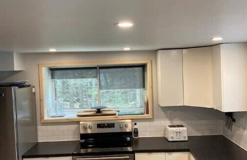 Northern Bruce Peninsula Cottage | Waterfront and woods, 3 bedroom, clean and bright. Short drive to Tobermory