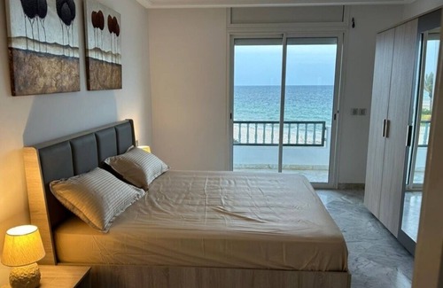 Medina de Sousse Apartment | Waterfront apartment 1km from port kantoui