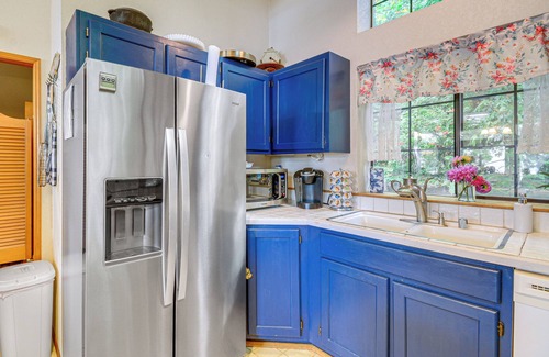 Rollingbay House | Waterfront Bainbridge Island Home: Stunning Views!