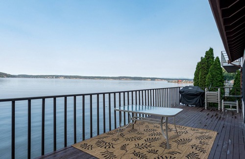 Langley House | Waterfront Beach House, Whidbey Island Langley