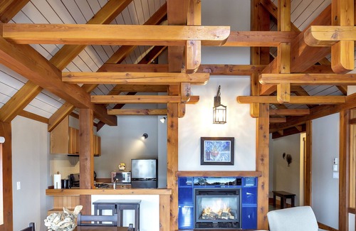 Ucluelet Condo | Waterfront - Black Rock Landing