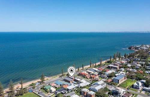 Margate Apartment | Waterfront Bliss in Margate - 30 min from Brisbane