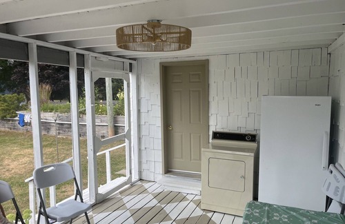 Gloucester County House | Waterfront Bliss – Le Petit Paradis