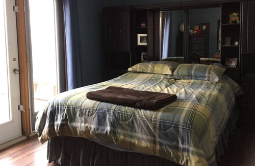 Shoal Lake House | Waterfront Cabin on Shoal Lake MB