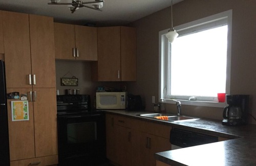 Shoal Lake House | Waterfront Cabin on Shoal Lake MB