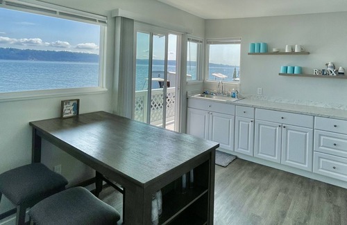 Camano Island Cottage | Waterfront Cabin on Camano Island with hot tub and outdoor patio.