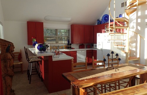 Buchanan Dam House | Waterfront Cabin on Lake Buchanan