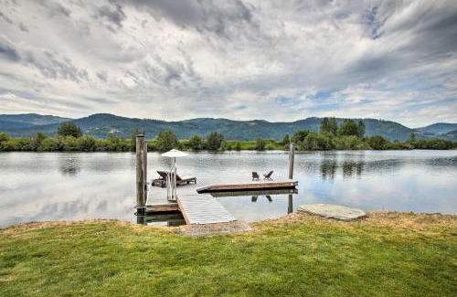 St. Maries House | Waterfront Cabin with 2 Boat Docks and Mtn Views!
