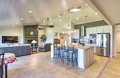 Callaway House | Waterfront Callaway Bayou Home w/View & Boat Slip