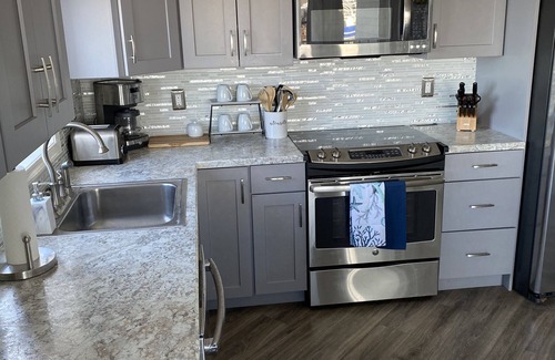 Cape May Condo | WATERFRONT CAPE MAY CONDO WITH BEAUTIFUL HARBOR VIEW