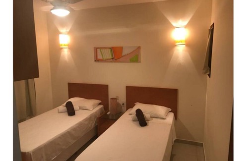 Zumbi House | Waterfront chalet Recanto Zumbi