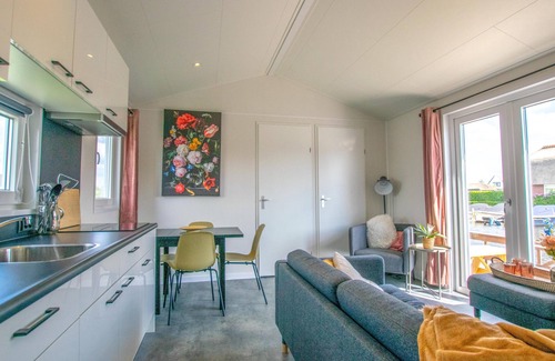 Municipality of Stichtse Vecht Ski Chalet | Waterfront chalet with swimming ladder
