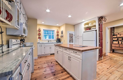 Cheboygan House | Waterfront Cheboygan Home w/Fire Pit