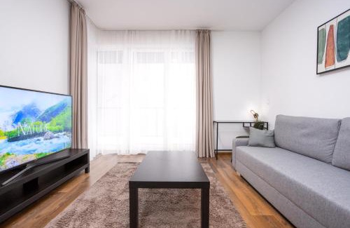 Obuda Apartment | Waterfront City Azure Loft with FREE PARKING